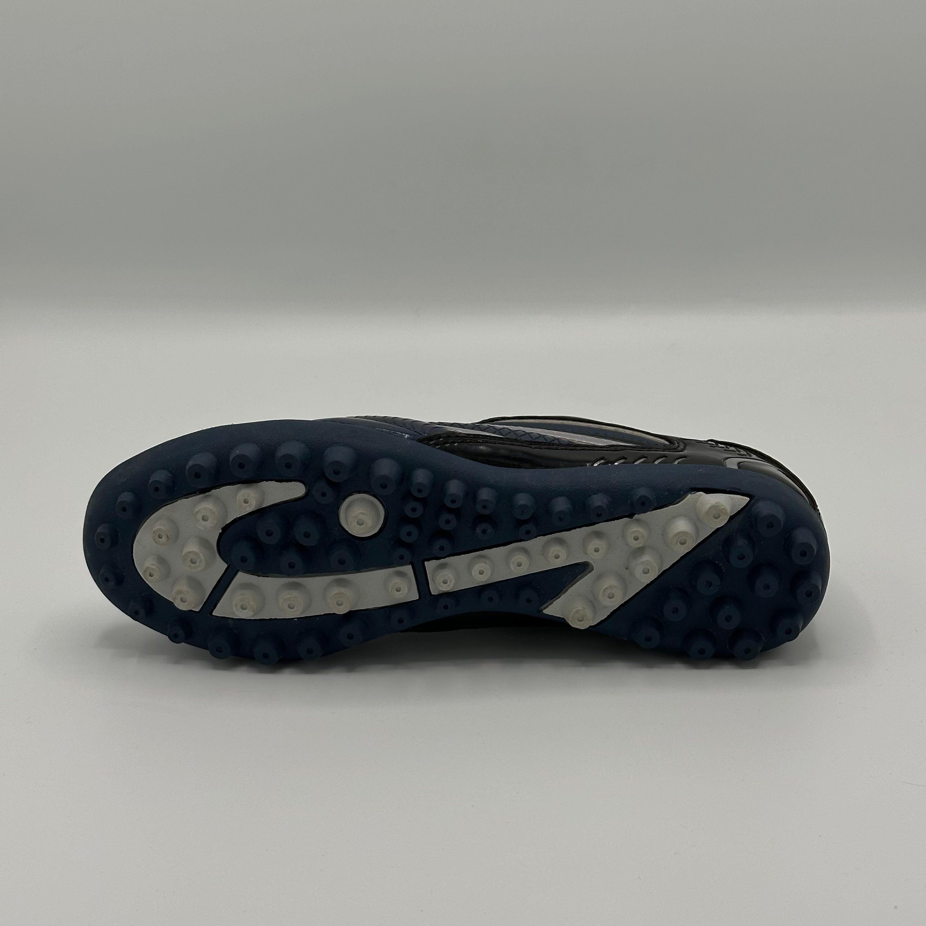 OLYSPM FOOTBALL SHOES