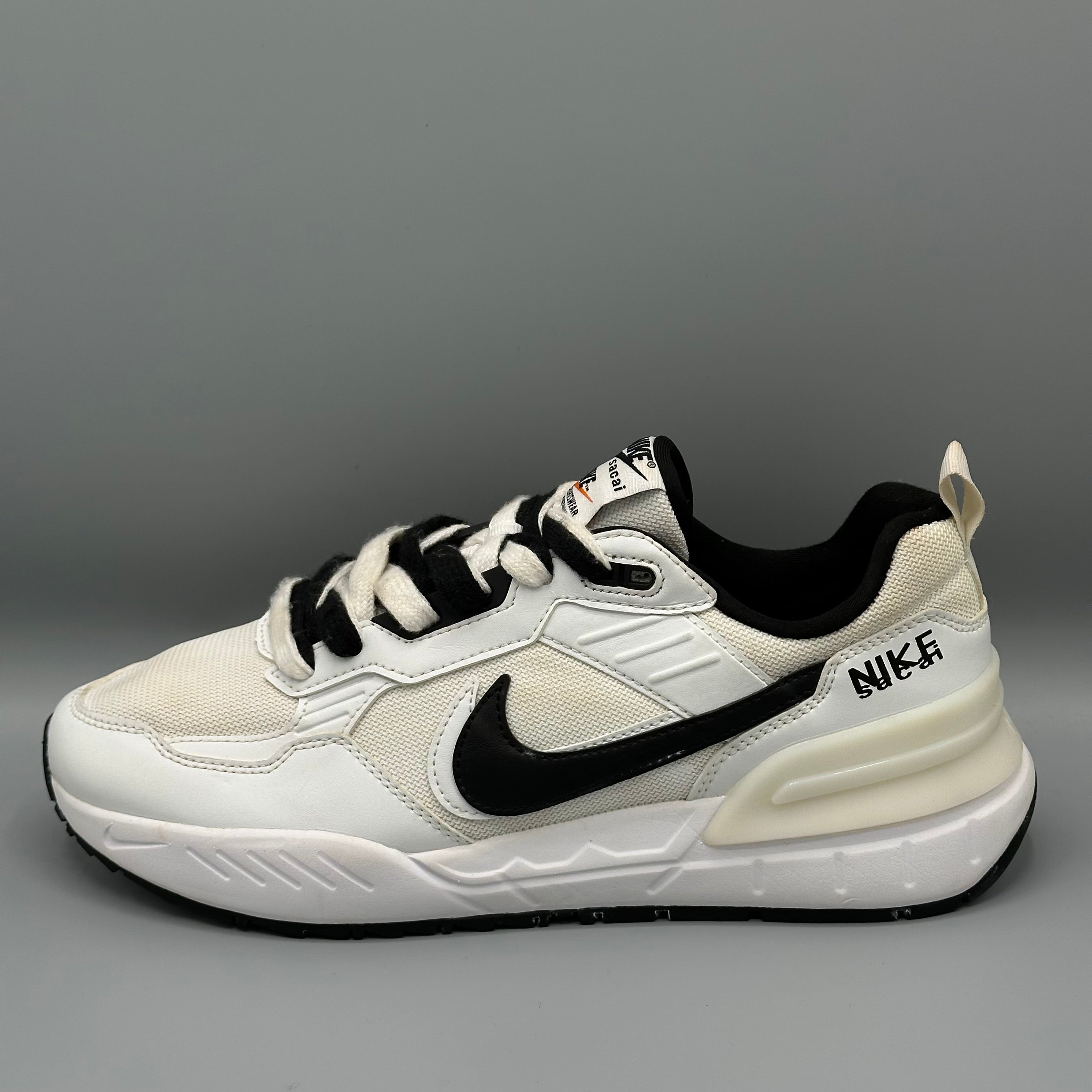 NIKE JORDAN CMFT ERA