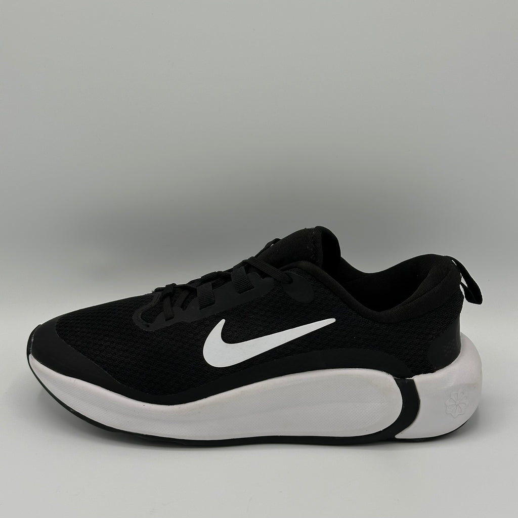 NIKE INFINITY FLOW