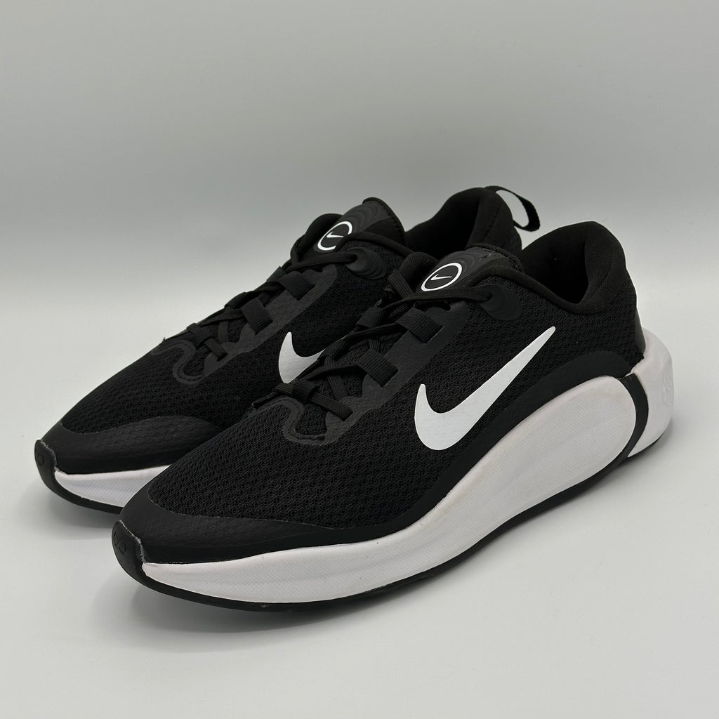 NIKE INFINITY FLOW