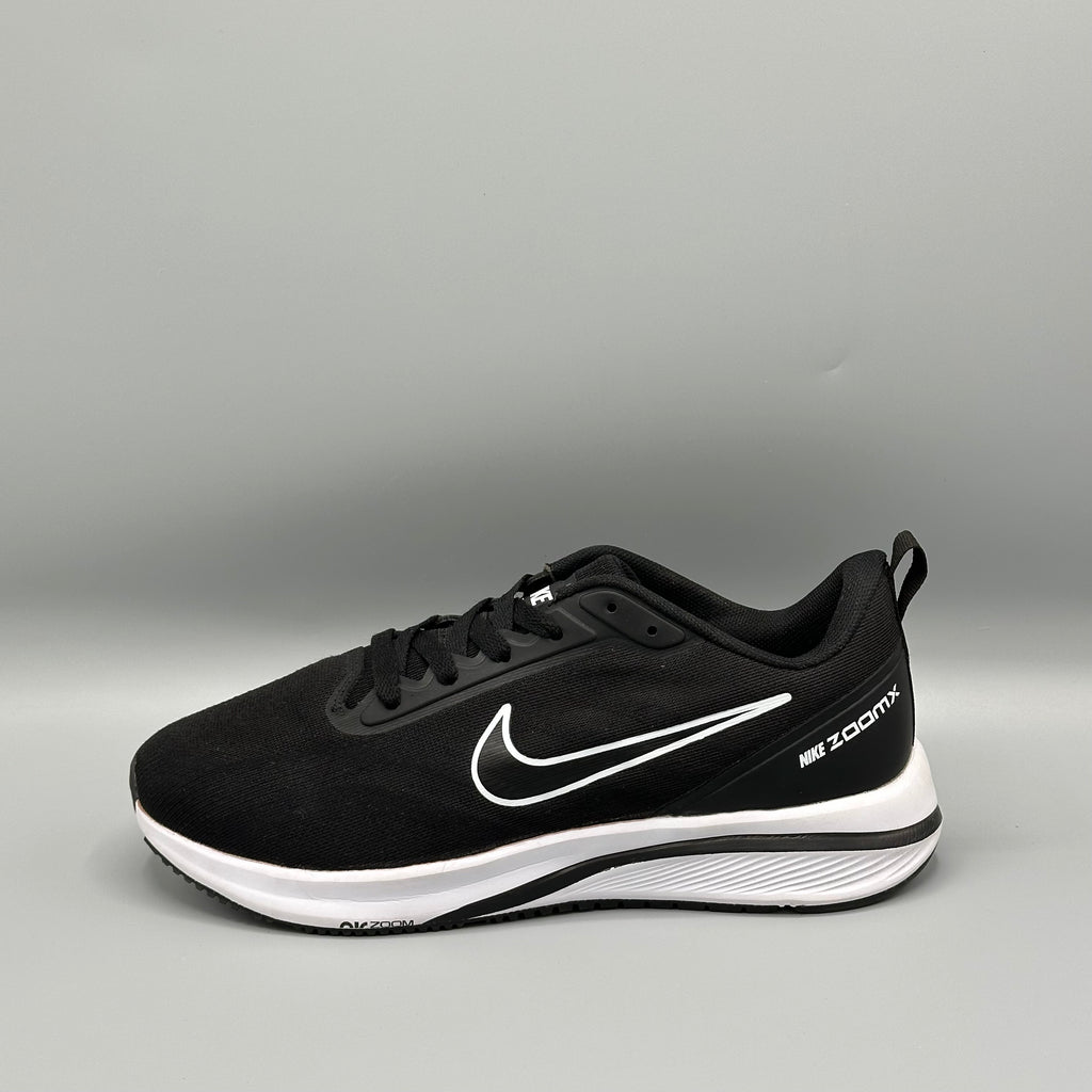 NIKE ZOOM WINFLO