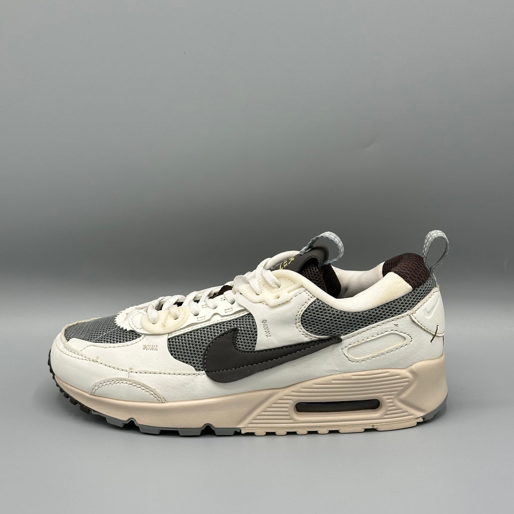 NIKE AIR MAX 90 FUTURA